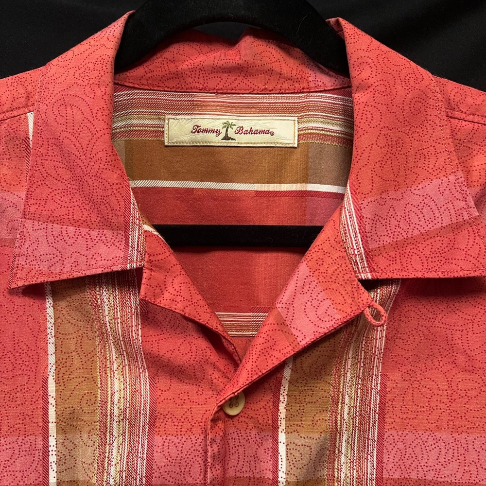 TOMMY BAHAMA PURE 70% Silk Hawaiian Shirt, L